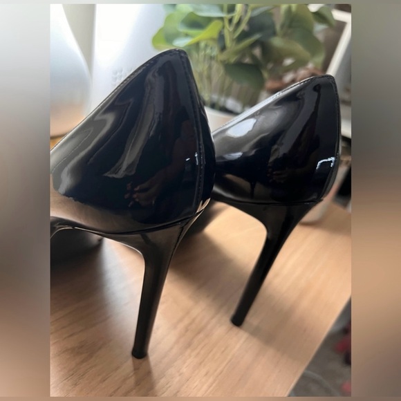 Saint Laurent Nero Heels - size 41 - Picture 9 of 12